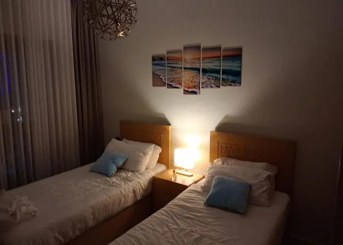 Gravity Premium Full Access Just For Foreigners Apartmanhotel Gurdaka